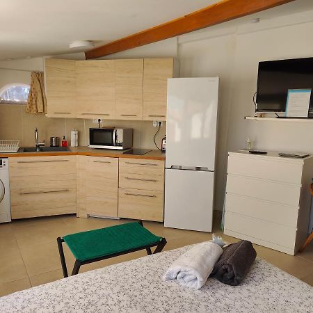 Petite Etoile De Mer - Studio Hyper Equipe A 150M D'Une Plage De Sable Fin Grande Terrasse Presqu'Ile De Charme Saint-Mandrier-sur-Mer Ngoại thất bức ảnh